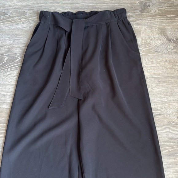 Lululemon Noir Pant *Woven Black 8 - Picture 5 of 14